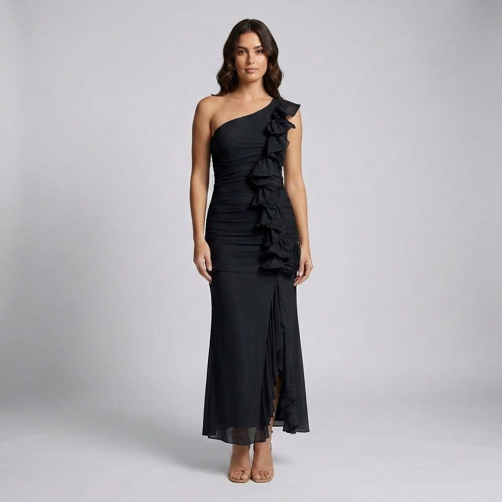 Long-Sleeve Patterned Maxi Dress with Elegant Crew Neckline