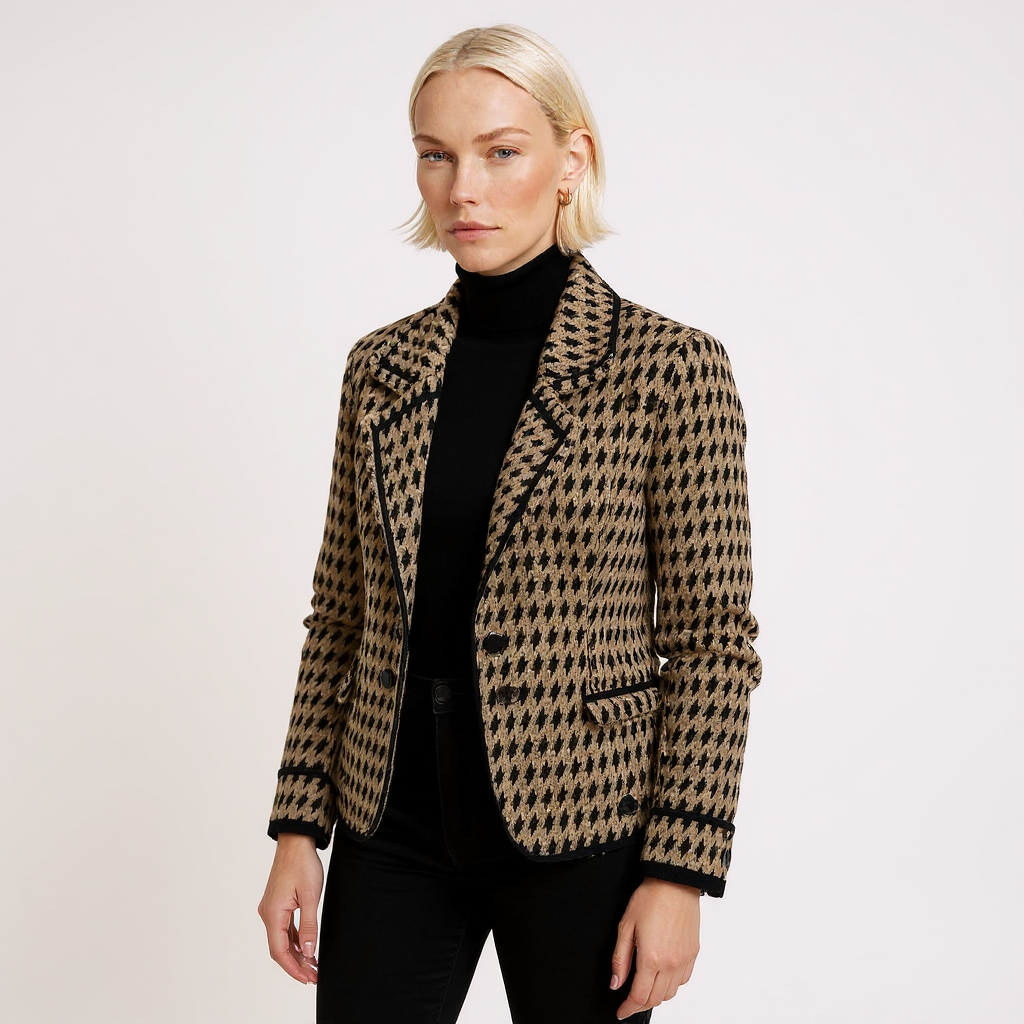 Hannah Women Houndstooth Cropped Knit Jacket