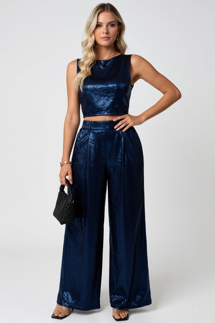 Elegant Metallic Gold Two-Piece Set with Sleeveless Top and Wide-Leg Trousers
